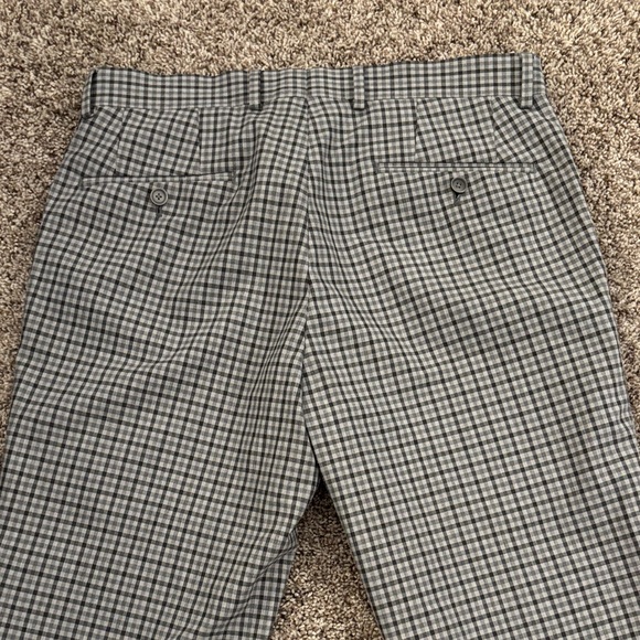 Bar III Men's Gray Plaid Dress Pants - Picture 6 of 9